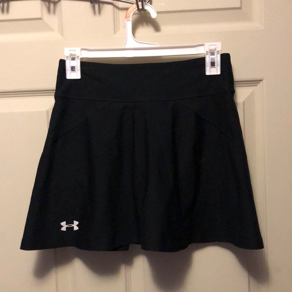 Black Small UA Under Armour Skort - Picture 1 of 9